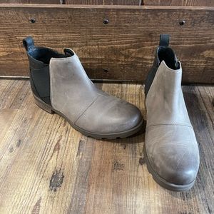 Sorel Boots. Hardly worn size 10